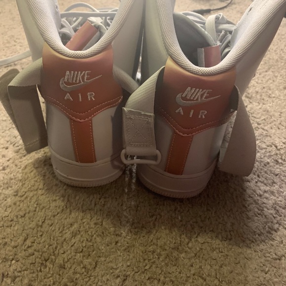 Nikes - Picture 3 of 3